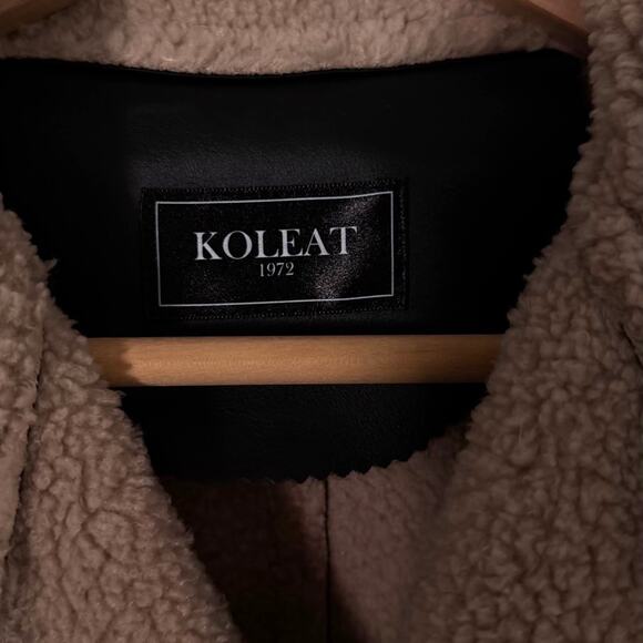 WOMENS OVERSIZED SHEARLING FLEECE JACKET BLACK_BEIGE - Picture 7 of 9